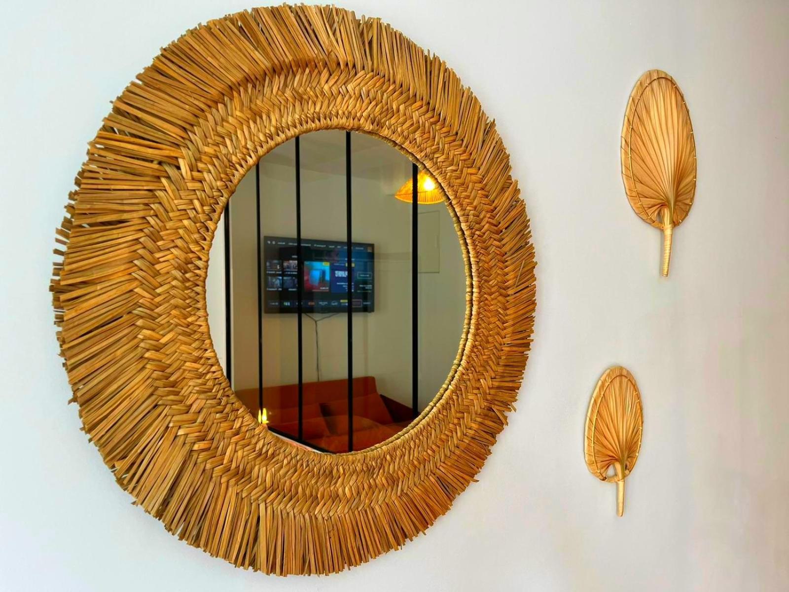 Elegant Studio En Hypercentre Dans Le Quartier Historique Anime Avec Parking Gratuit Caen Exteriör bild